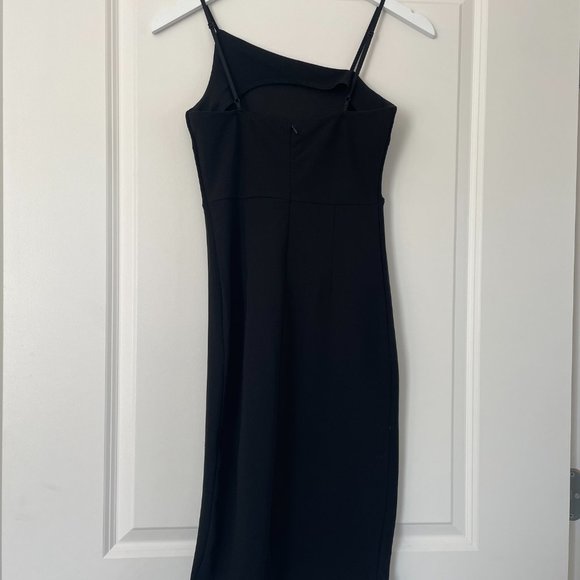 New Just Quella Knee Length Bodycon Black Dress with Leg Slit Size XS - Picture 3 of 3